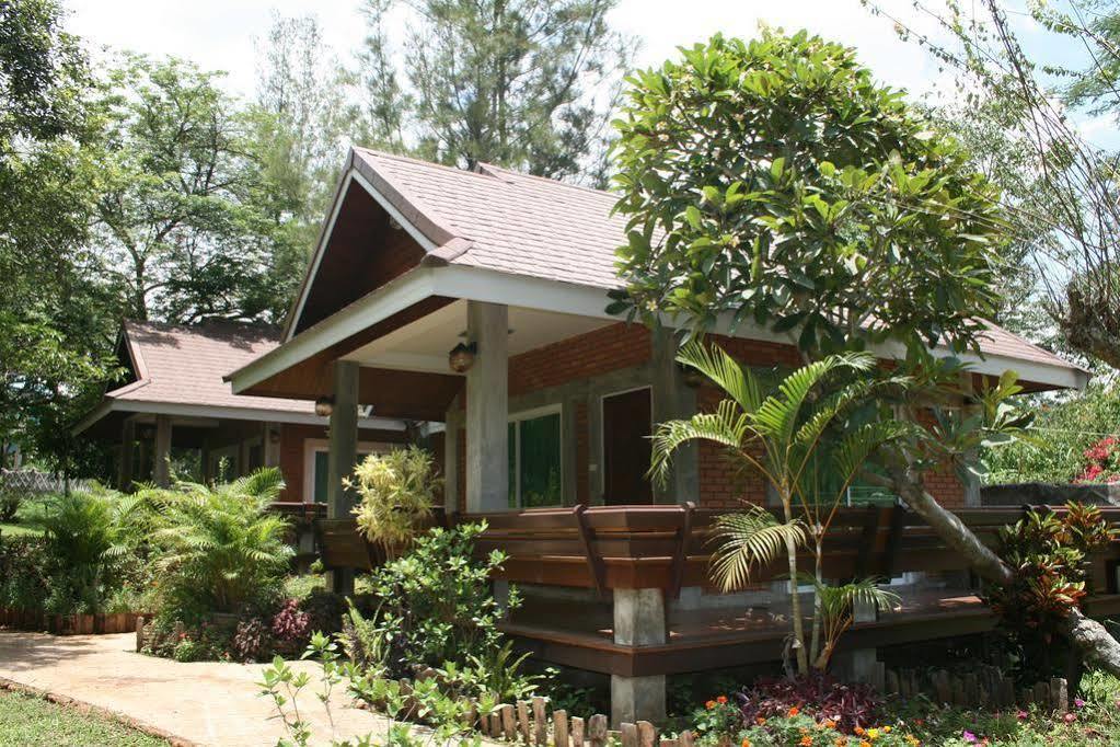 Phu Ing Fah Resort 班彭阳奈 外观 照片