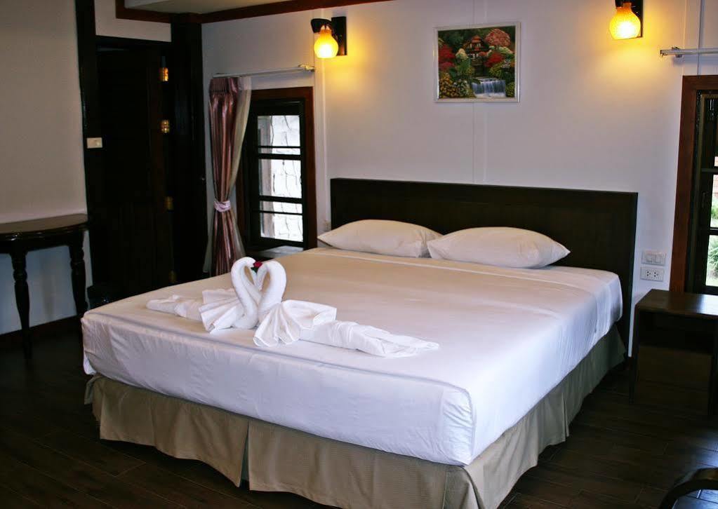 Phu Ing Fah Resort 班彭阳奈 外观 照片