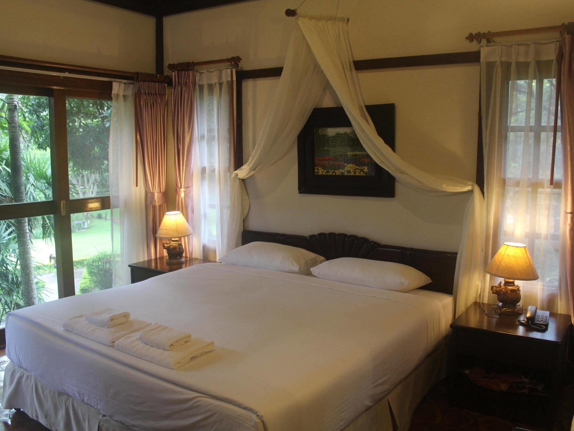 Phu Ing Fah Resort 班彭阳奈 外观 照片