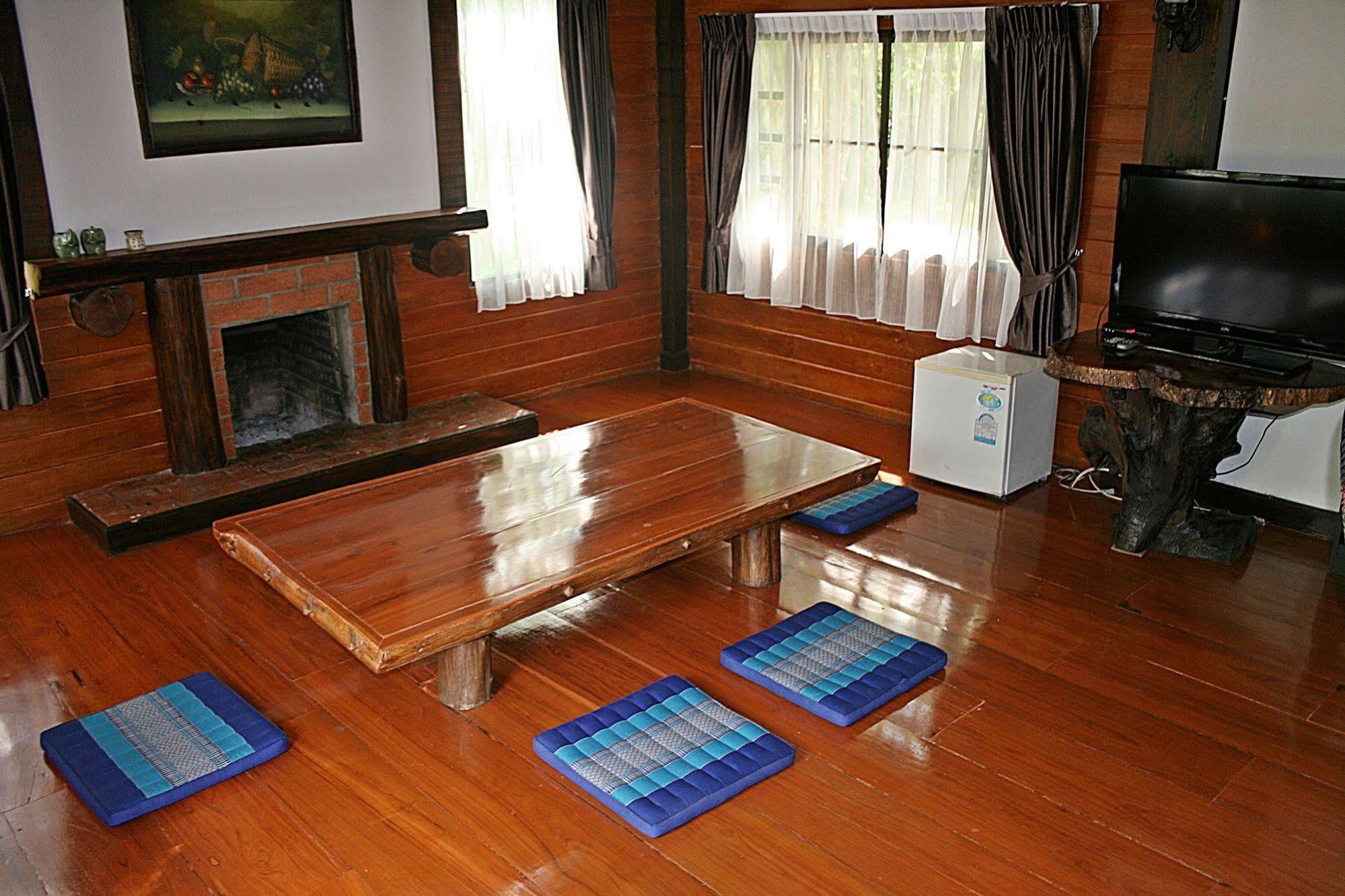 Phu Ing Fah Resort 班彭阳奈 外观 照片