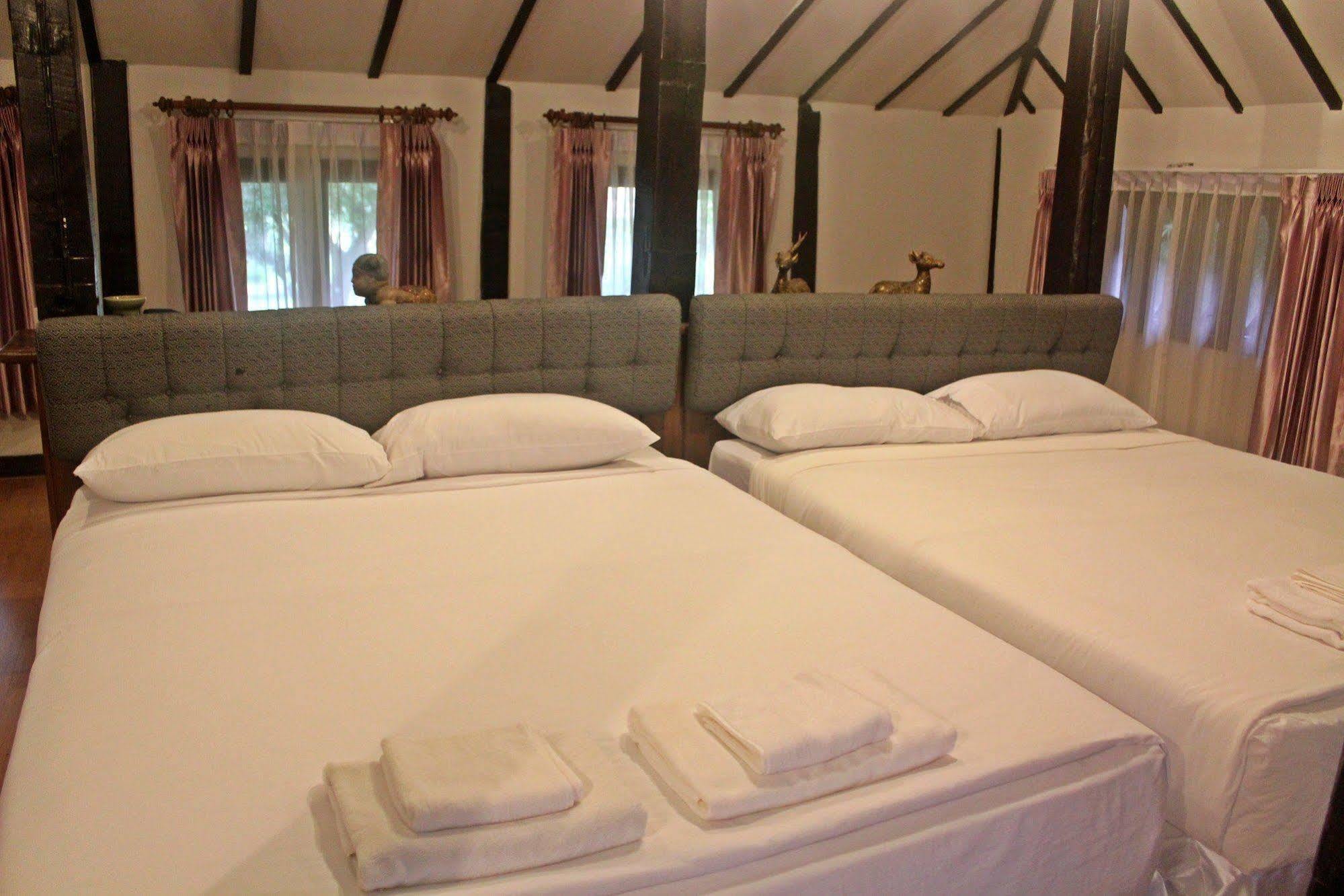 Phu Ing Fah Resort 班彭阳奈 外观 照片